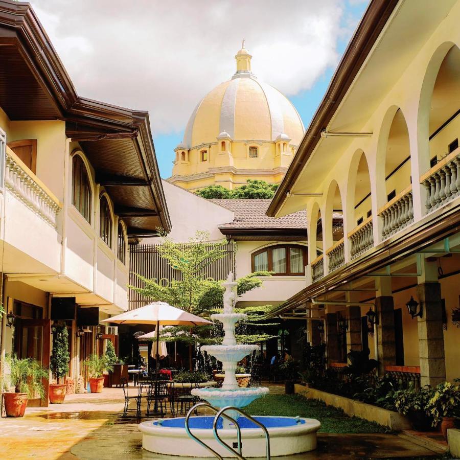 Solano Hotel & Resort At Casa Ysabel Lipa City Eksteriør bilde